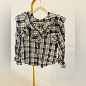 Veronica, Beard, plaid, long sleeved, ruffle shirt.
